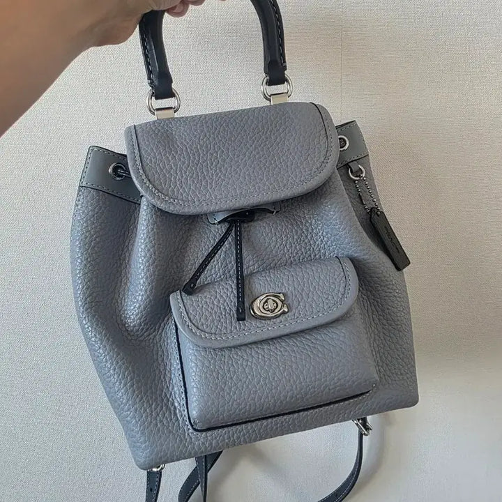 [BUNJANG] Coach Lia Backpack / 코치 리야 백팩