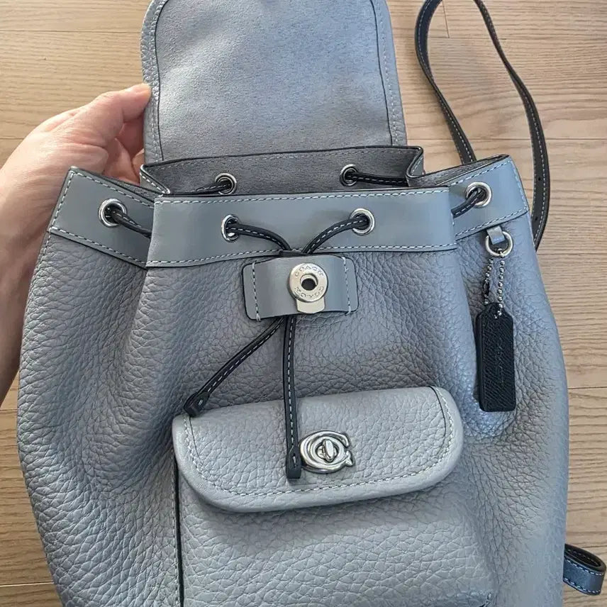 [BUNJANG] Coach Lia Backpack / 코치 리야 백팩