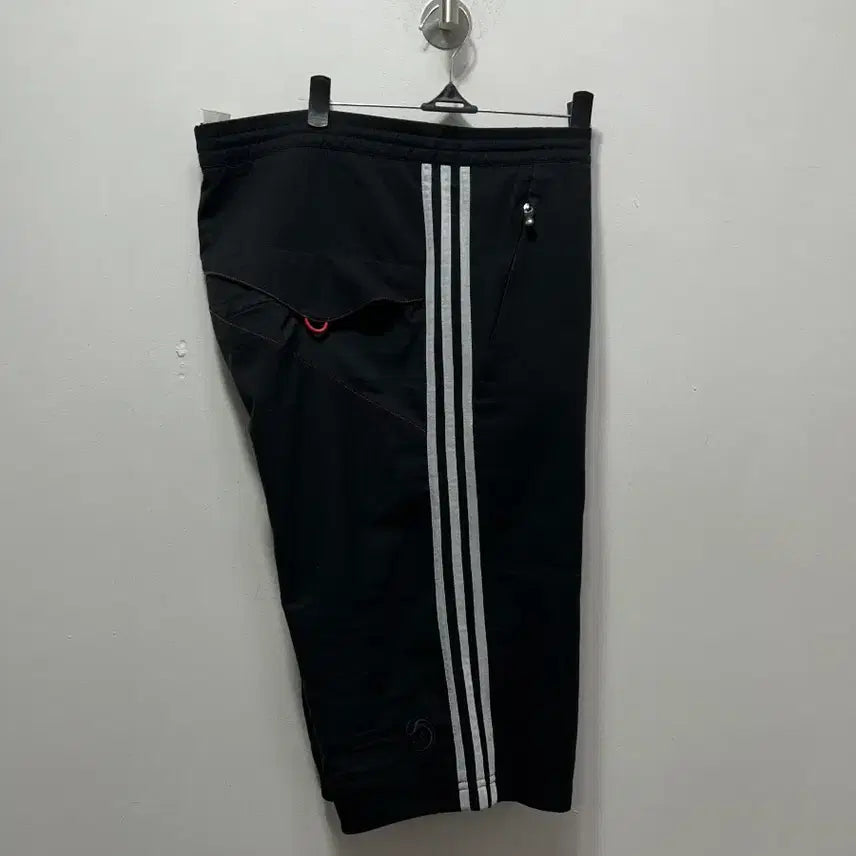 [SOLD OUT] 아디다스 삼선 7부 트레이닝 반바지 블랙 100사이즈