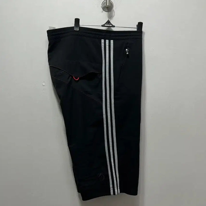 [SOLD OUT] 아디다스 삼선 7부 트레이닝 반바지 블랙 100사이즈