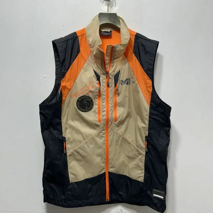 [BUNJANG] Millet Orange Vest 105 Size / 밀레 오렌지색 베스트 조끼 105사이즈