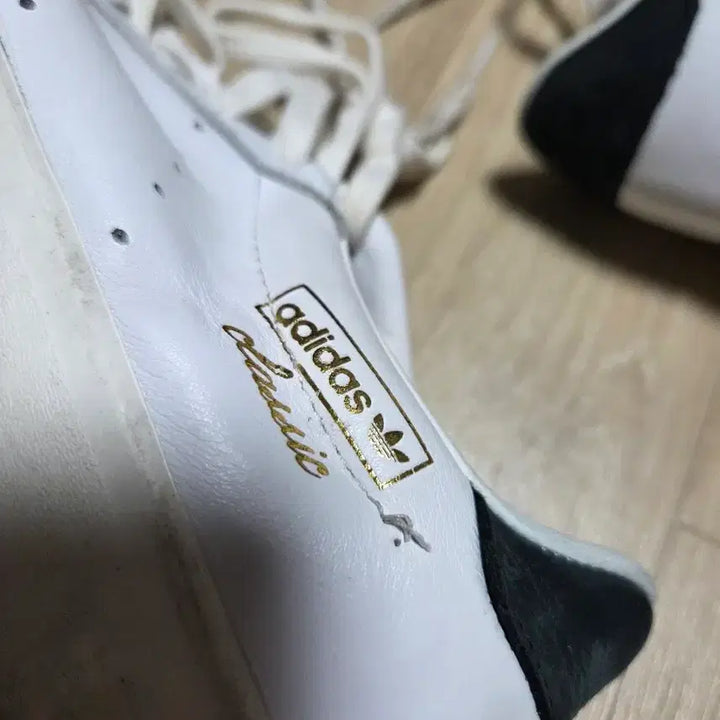 [BUNJANG] Adidas Sneakers 245 / 아디다스 스니커즈  245