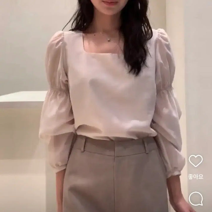 [BUNJANG] SIE Glain Square Shirring Blouse / sie 글렌 스퀘어 셔링 블라우스