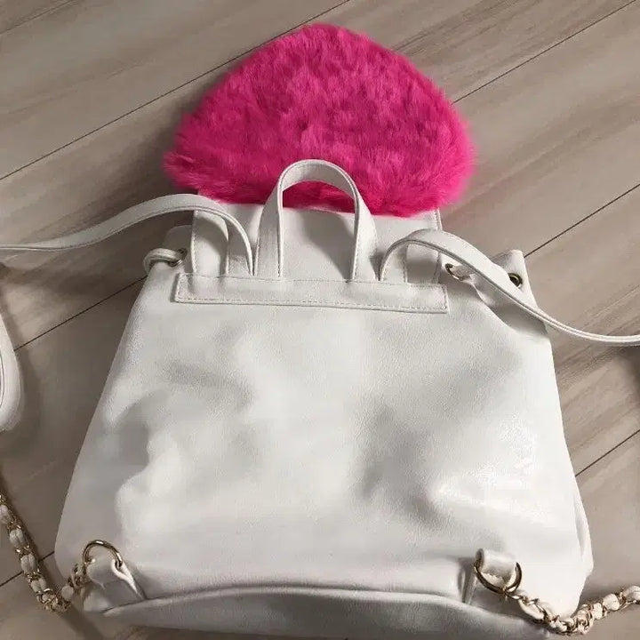 [BUNJANG] Banana Chips Pink Heart Fur Backpack / 바나나칩스 핑크 하트 털 가방 백팩 빈티지 가방