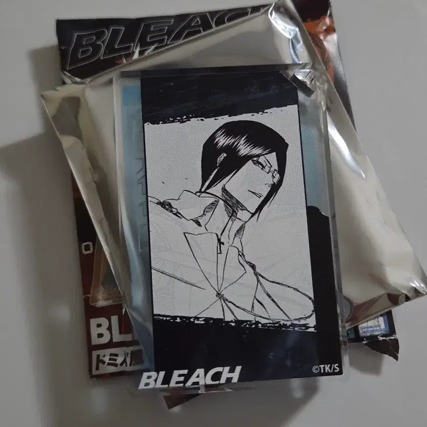 [BUNJANG] Bleach Uryu Domino-Style Acrylic Keychain / 블리치 도미노풍 아크릴 키홀더 우류