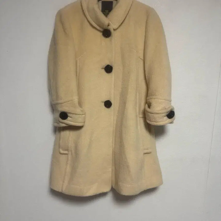 [BUNJANG] Ozsecon Double Button Ivory Coat / 오즈세컨 아이보리색 더블 버튼 코트