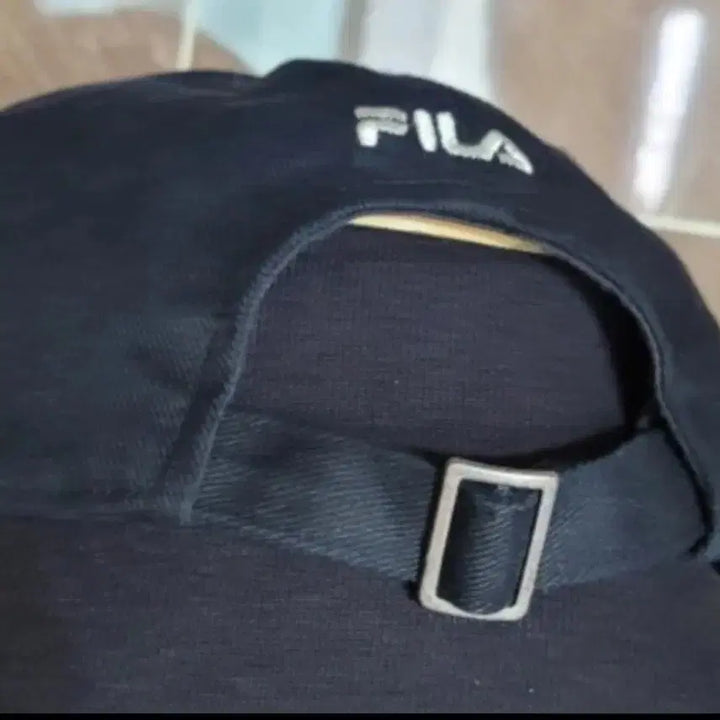 [BUNJANG] FILA Black Cap Hat / FILA 선명한 캡모자