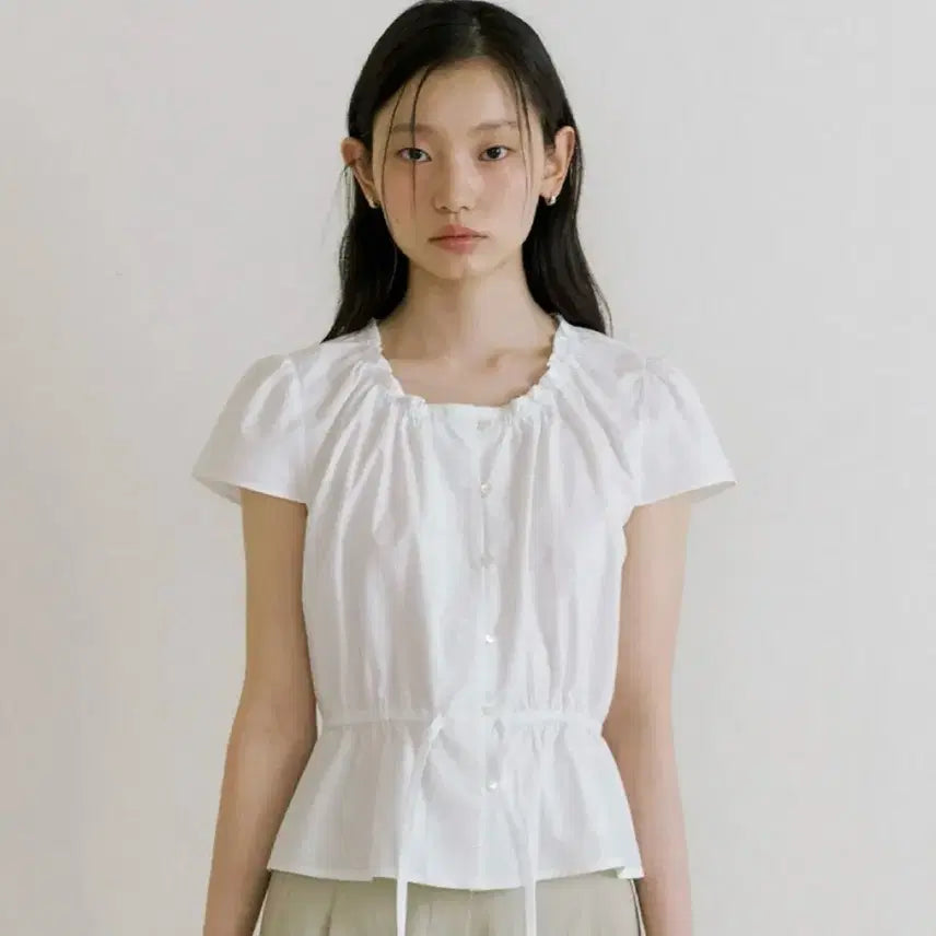 [SOLD OUT] 링서울 shirring peplum blouse-ivory