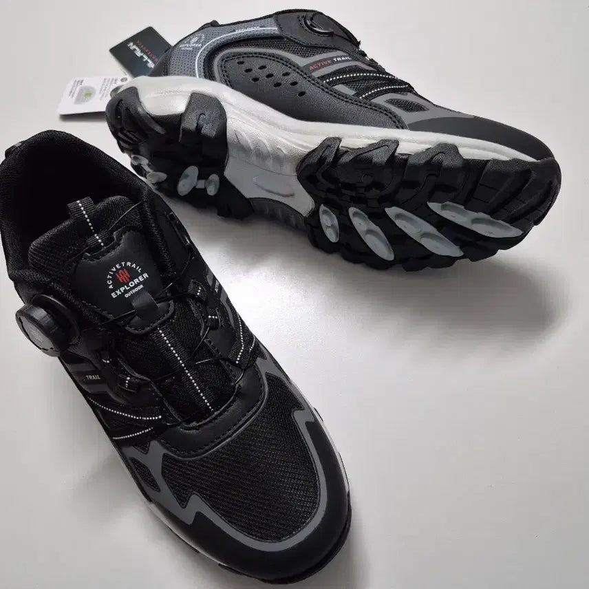 [BUNJANG] Dial Tracking Shoes - Size 260 / 다이얼트레킹화신발 260사이즈새상품
