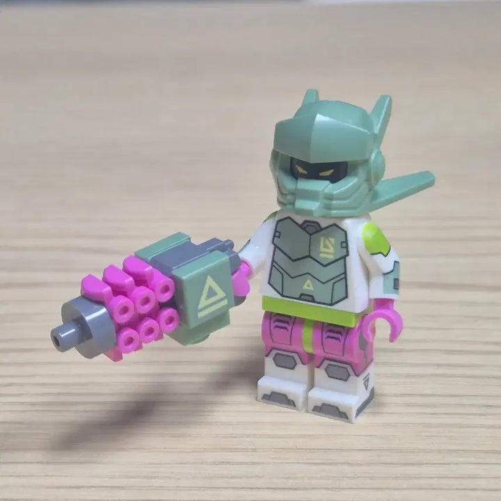 [BUNJANG] LEGO 71037 Robot Warrior Minifigure / 레고 71037 로봇 워리어 미니피규어