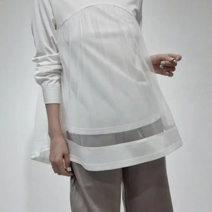 [BUNJANG] Layered Mesh T-shirt / [2컬러] 레이어드 메쉬 티셔츠 / 블랙 화이트 셔츠 레이스 망사 쉬폰