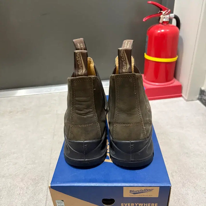 [BUNJANG] Blundstone 2239 Rustic Brown Boots / 블런드스톤 2239 러스틱브라운