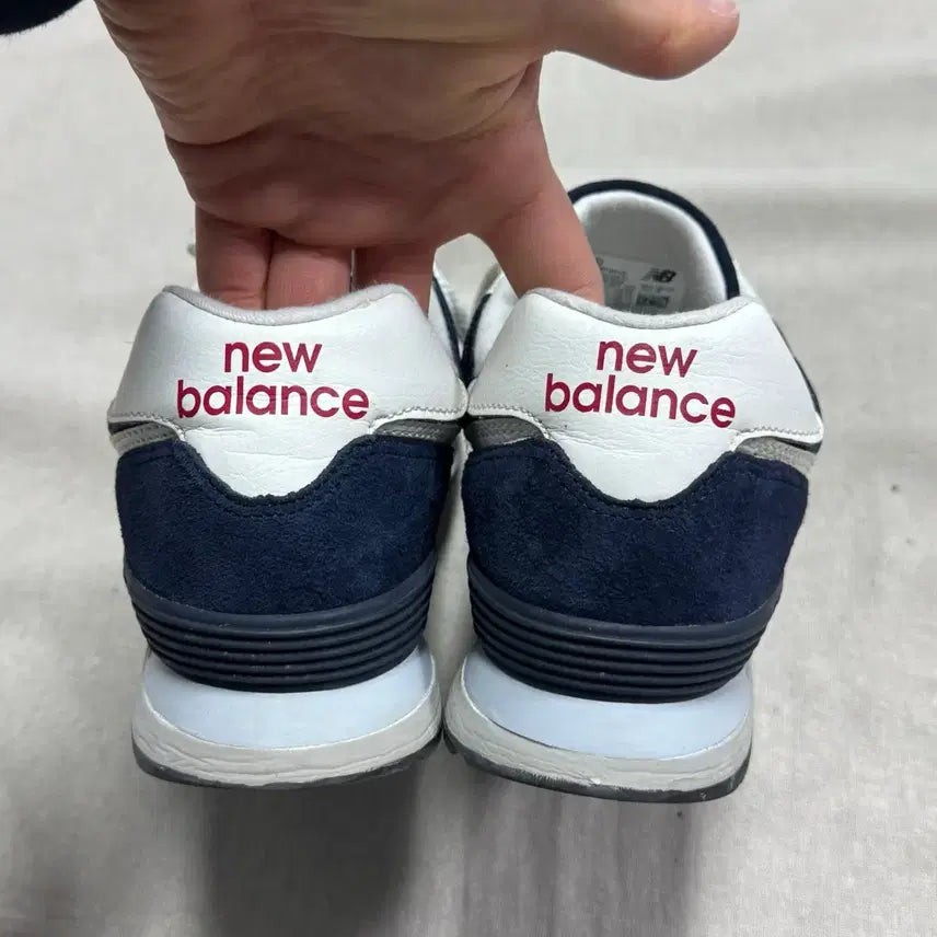 [BUNJANG] New Balance 574 Suede Navy / 뉴발란스 스웨이드 네이비 574 280
