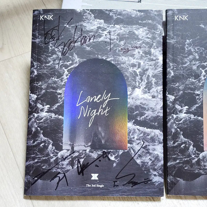 [BUNJANG] KNK Park Seungjun Autographed Album Lonely Night Photobook / KNK 크나큰 박서함 앨범 화보 론리나잇 박서함 싸인