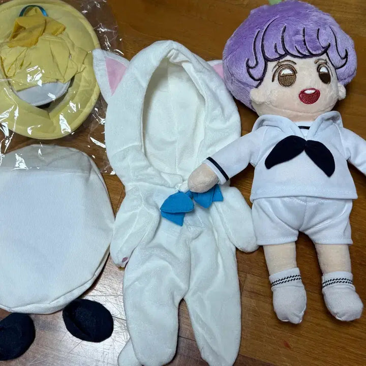 [BUNJANG] SHINee Taemin "Jebi Kkot" Doll Bundle Set with POB / 특전포함 샤이니 태민 제비꽃 조난리 보라색 인형