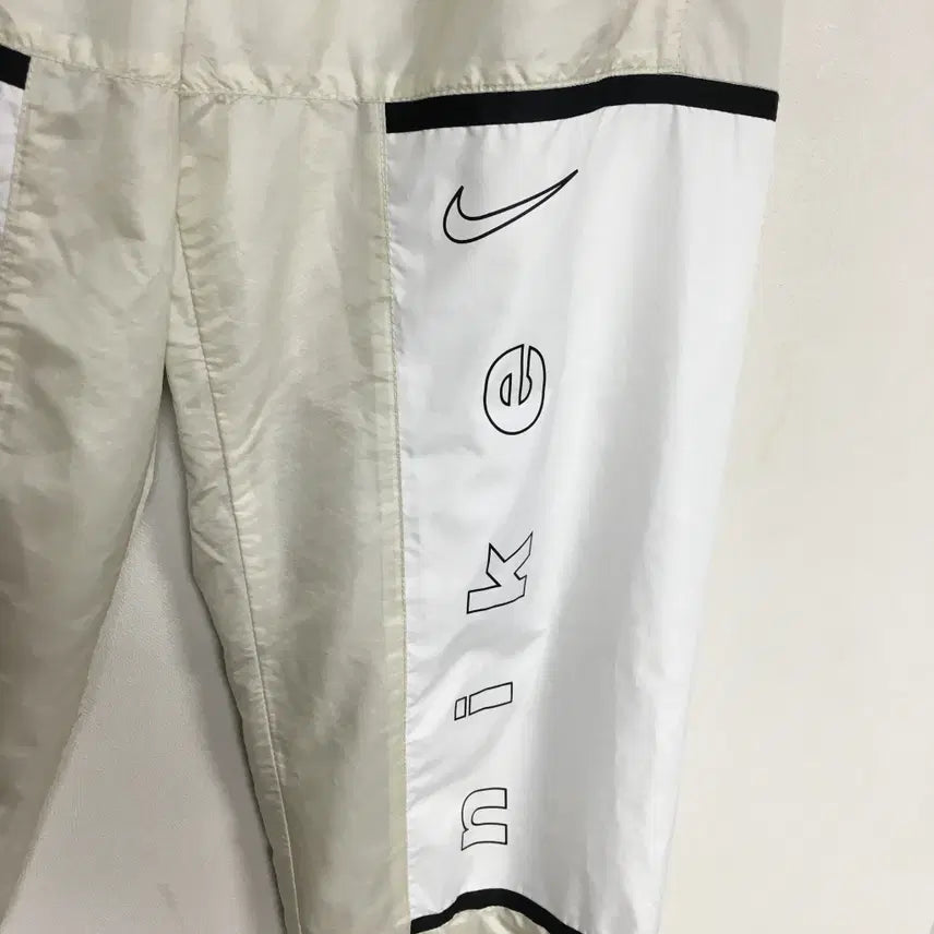 [SOLD OUT] NIKE 나이키 여성 밴딩 우븐 팬츠 S