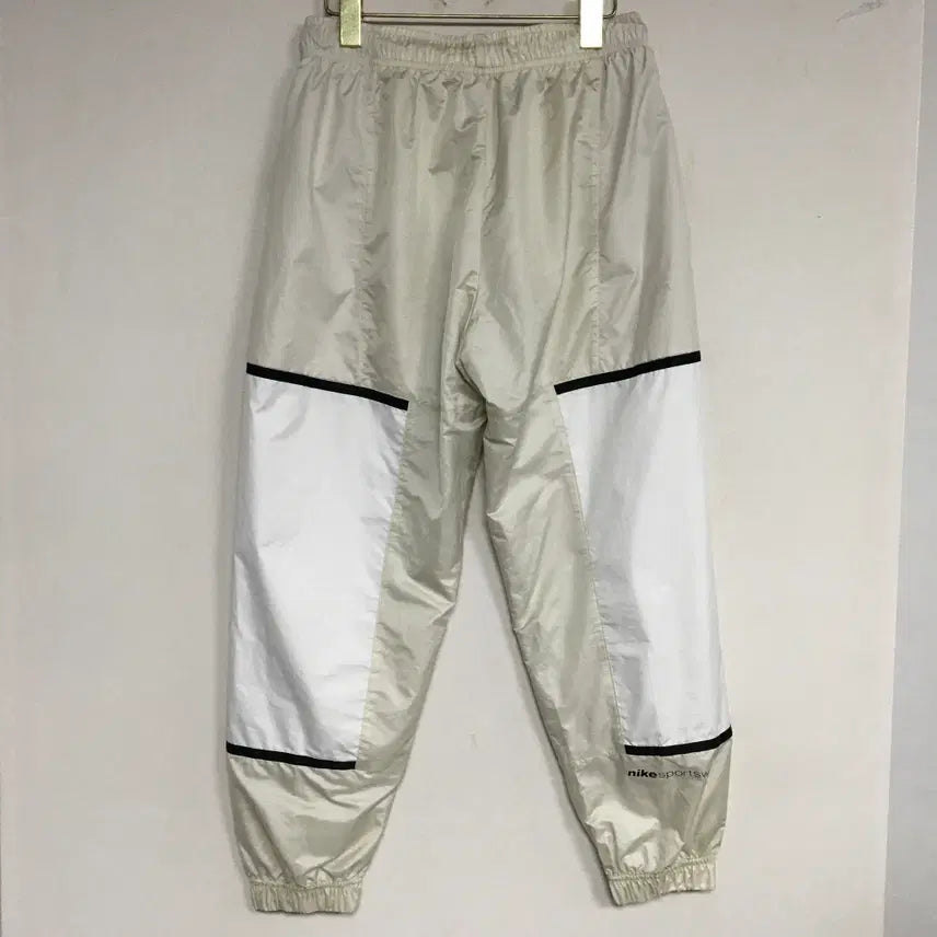 [SOLD OUT] NIKE 나이키 여성 밴딩 우븐 팬츠 S