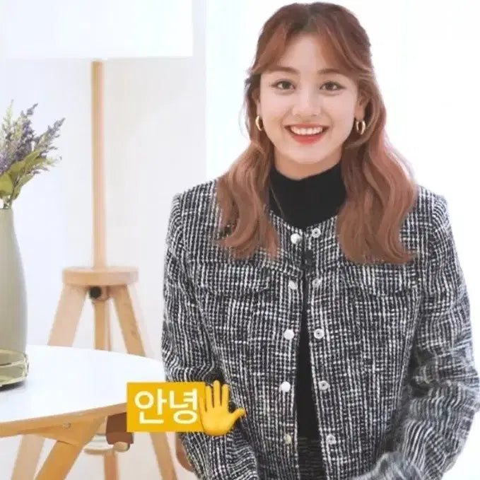 [BUNJANG] And Other Stories Black Cropped Tweed Jacket / 앤아더스토리즈 블랙 크롭 트위드 자켓 2