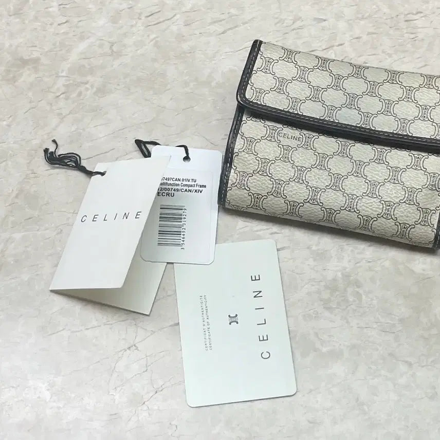 [BUNJANG] Celine Vintage Leather Bifold Wallet / 셀린느 반지갑 빈티지