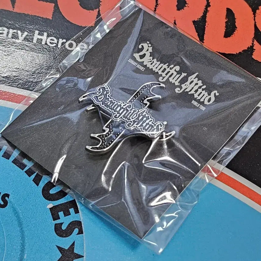[SOLD OUT] 엑스디너리히어로즈 엑디즈 스핀 뱃지 뷰마