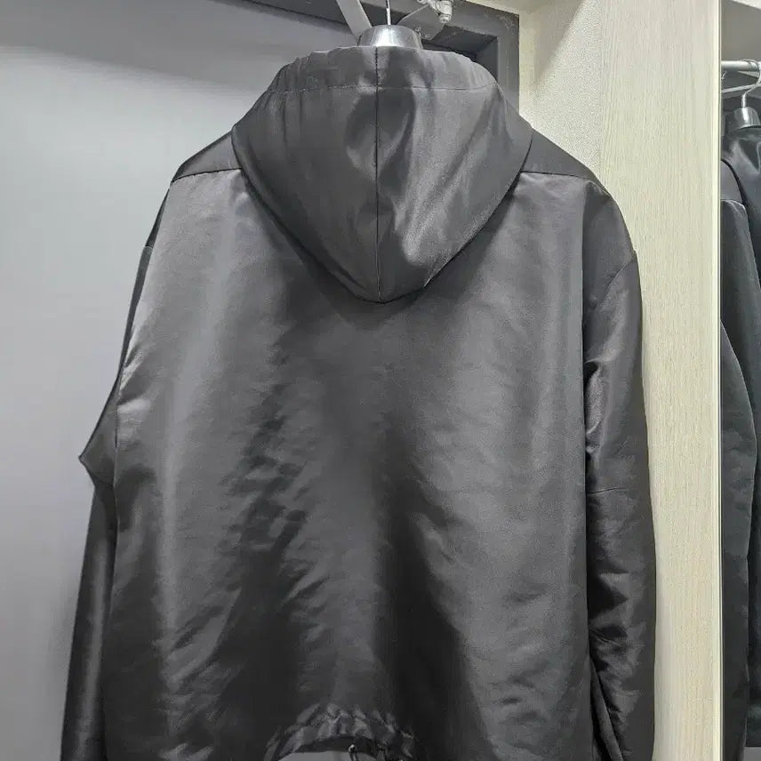 [BUNJANG] J41 Nylon Windbreaker Black / 준느 / J41 나일론 바람막이 블랙 / M