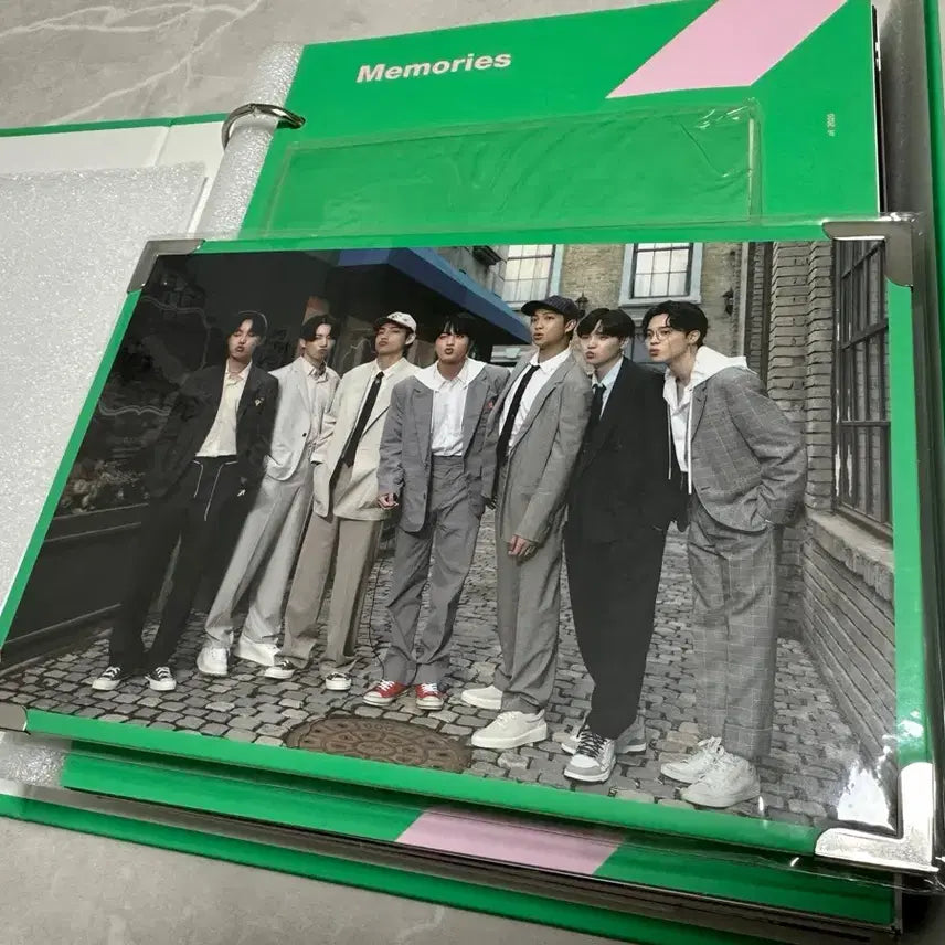 [BUNJANG] BTS Memories 2020 V Photocard + POB Photo Frame / 방탄소년단 BTS Memories 메모리즈 DVD 2020 뷔 포카+특전