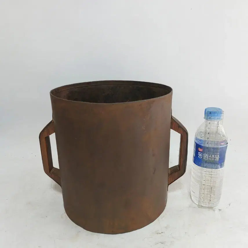 [BUNJANG] Vintage Tin Mal-tong Measure / 옛날 양철 말통 - 근대사. 소품용. 만물당