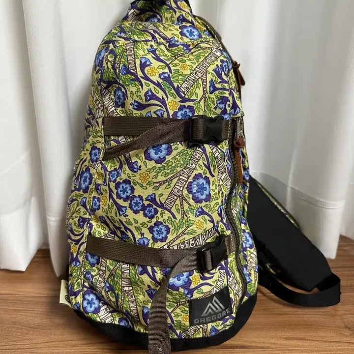 [BUNJANG] Gregory Bungaloo Pattern Spin Sling Bag Limited Edition / 그레고리 벙갈루 패턴 슬링백 리미티드 에디션