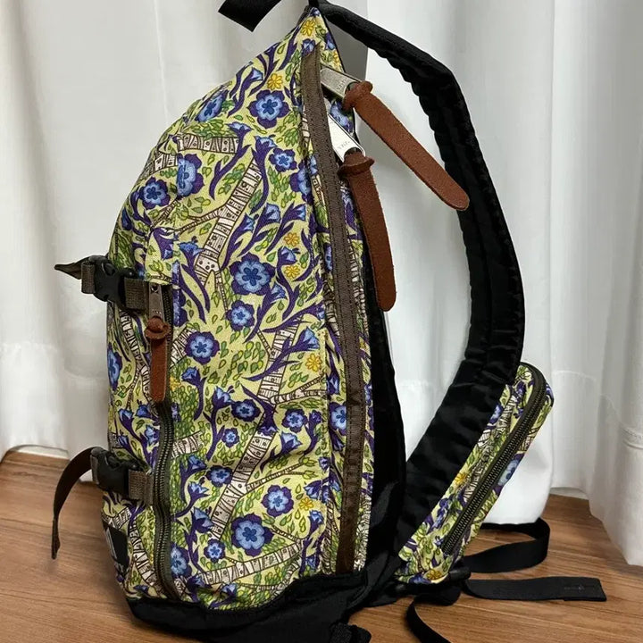 [BUNJANG] Gregory Bungaloo Pattern Spin Sling Bag Limited Edition / 그레고리 벙갈루 패턴 슬링백 리미티드 에디션