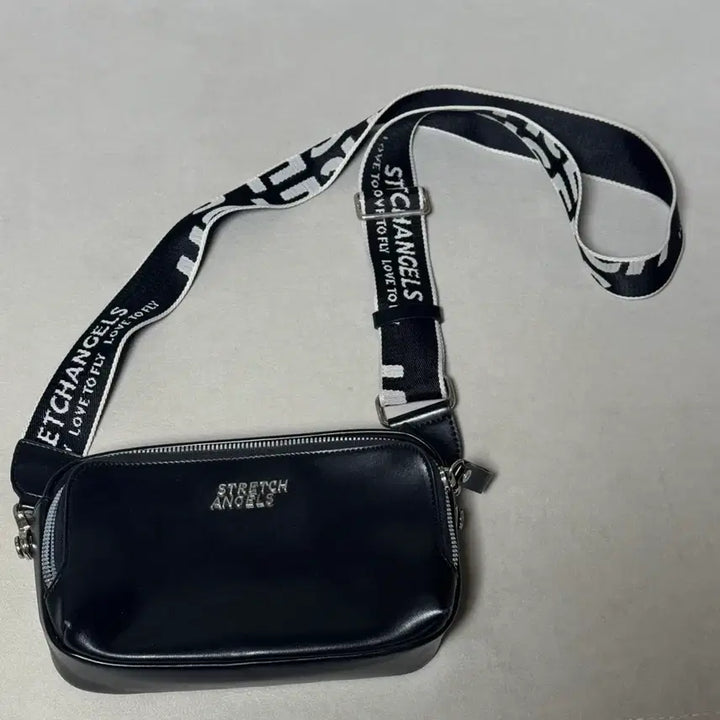 [BUNJANG] Stretch Angels Panini Bag / 스트레치엔젤스 파니니백