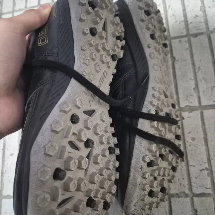 [BUNJANG] Definitive DS One 270 Futsal Shoes / 데피니브 bs one 270 축살화
