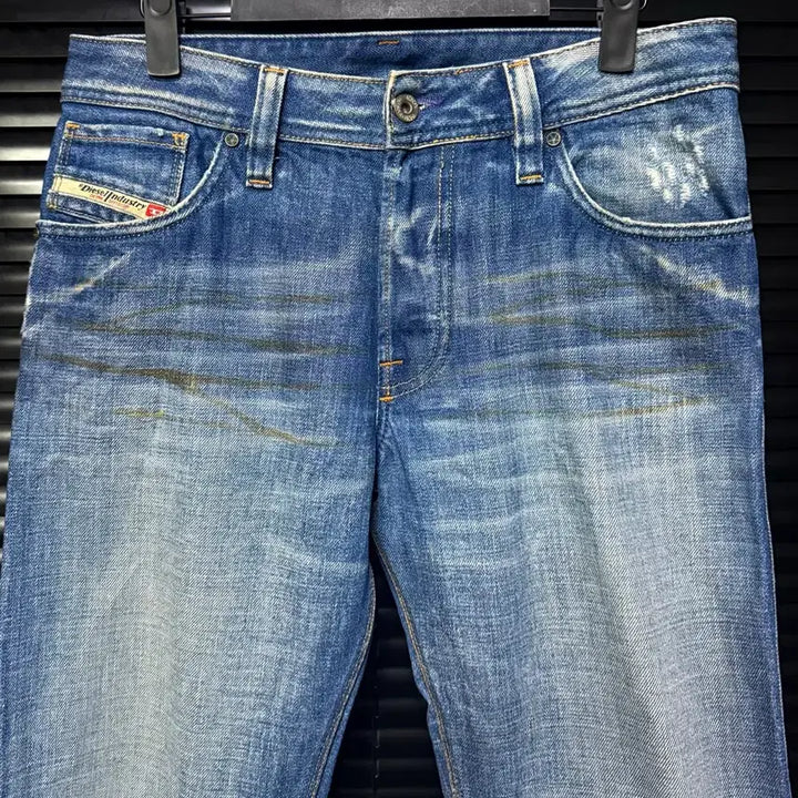 [BUNJANG] Diesel Wash Bootcut Jeans Denim Work Pants / 디젤 녹 워싱 부츠컷 플레어진 데님 워크 팬츠 바지 웨스턴 와이드 갸루