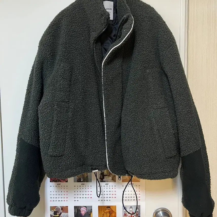 [SOLD OUT] 논플로어 자켓 다크 그린