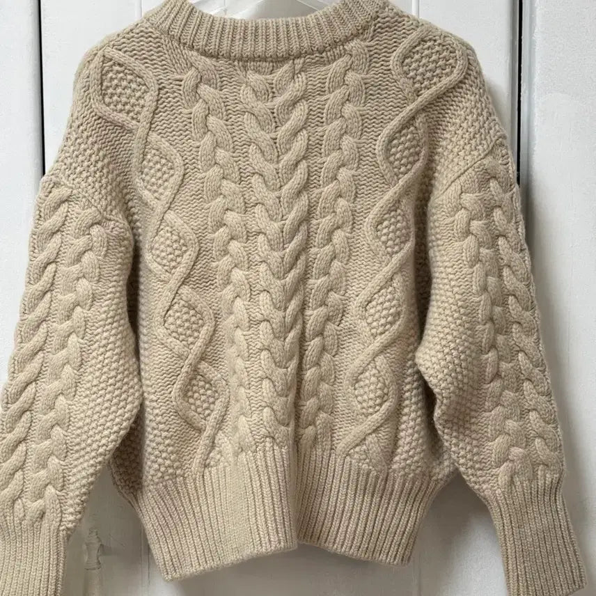 [BUNJANG] ByMina Editorial V-Neck Knit Beige / 바이미나 에디토리얼비 니트 베이지