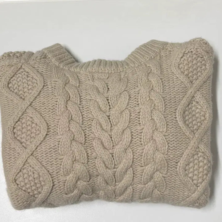 [BUNJANG] ByMina Editorial V-Neck Knit Beige / 바이미나 에디토리얼비 니트 베이지
