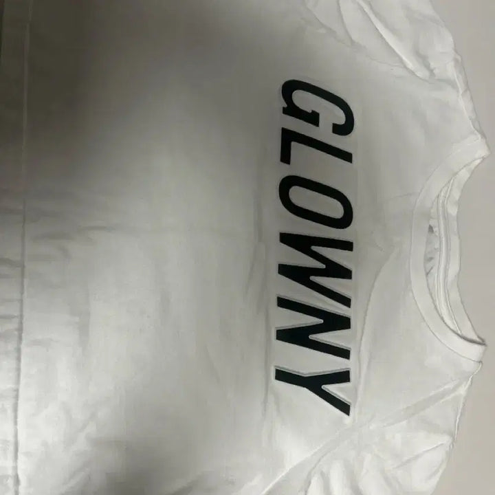 [BUNJANG] Glowny Cropped T-Shirt / 글로니 크롭티