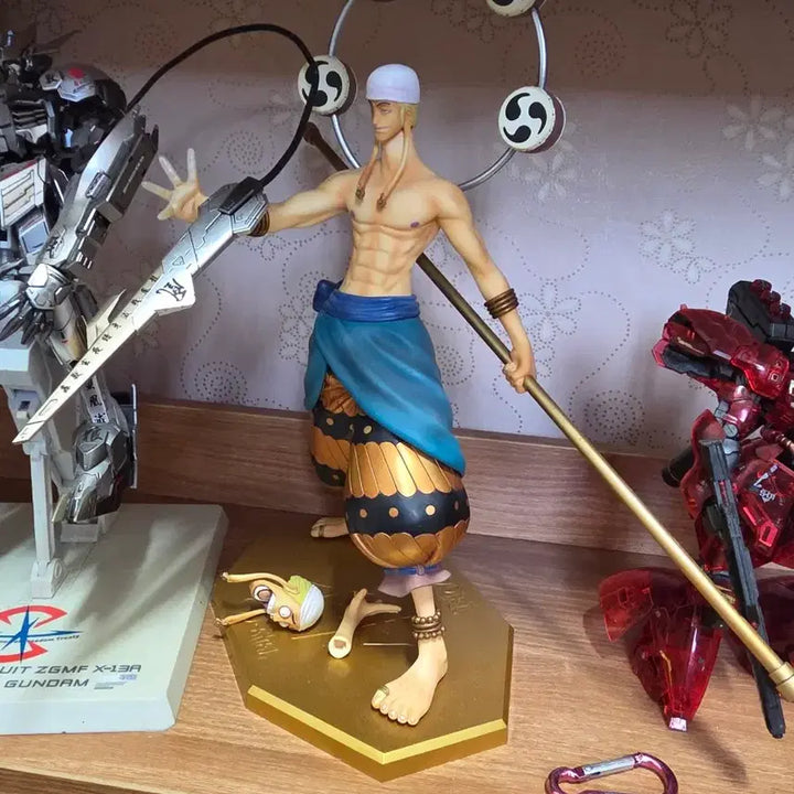 [BUNJANG] One Piece Enel Figure &amp; Gundam Model Kit Bundle / 원피스.건담 일괄로판매합니다