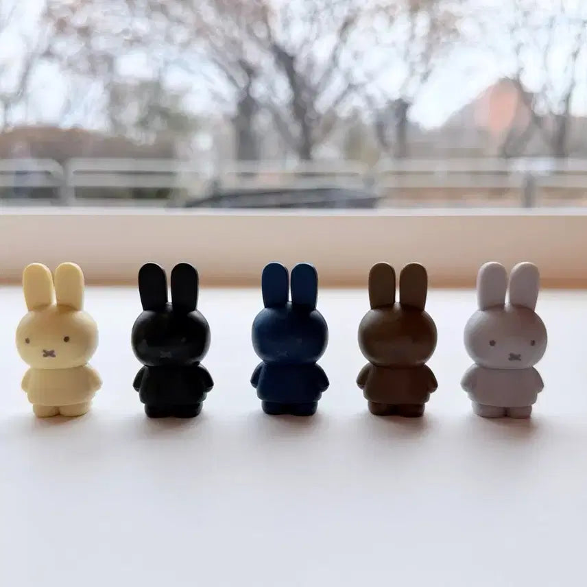 [SOLD OUT] 일본 모노톤 miffy 미피 피규어 5종 세트 새상품