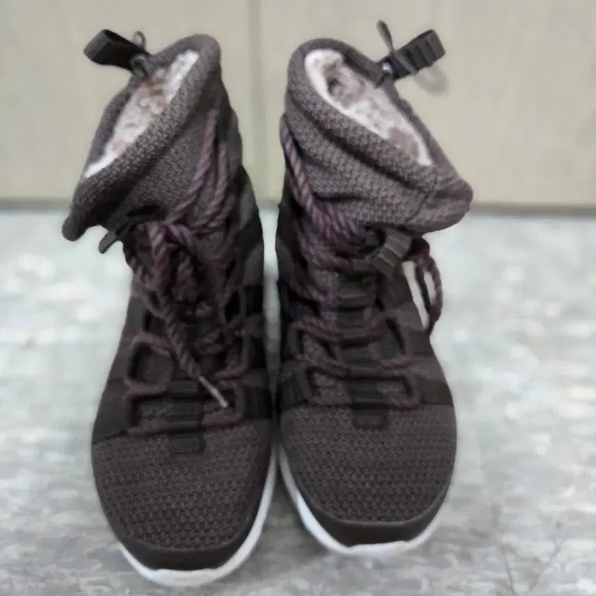 [BUNJANG] Nike Brown Lined Boots (235) / 나이키 브라운 털안감 운동화 부츠 235