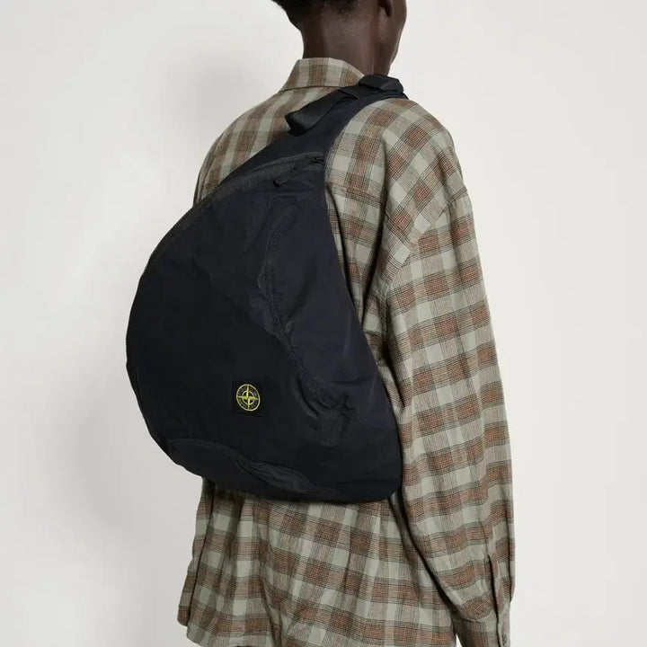 [BUNJANG] Stone Island Cross Body Bag / [택포]stone island 스톤아일랜드 크로스 바디백