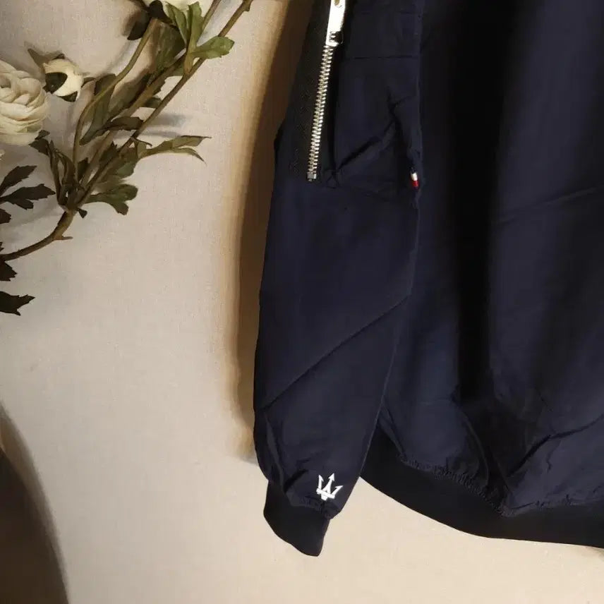 [BUNJANG] Maserati MA-1 Windbreaker Jacket / 마세라티 Ma-1 윈드브레이커 항공쟈켓