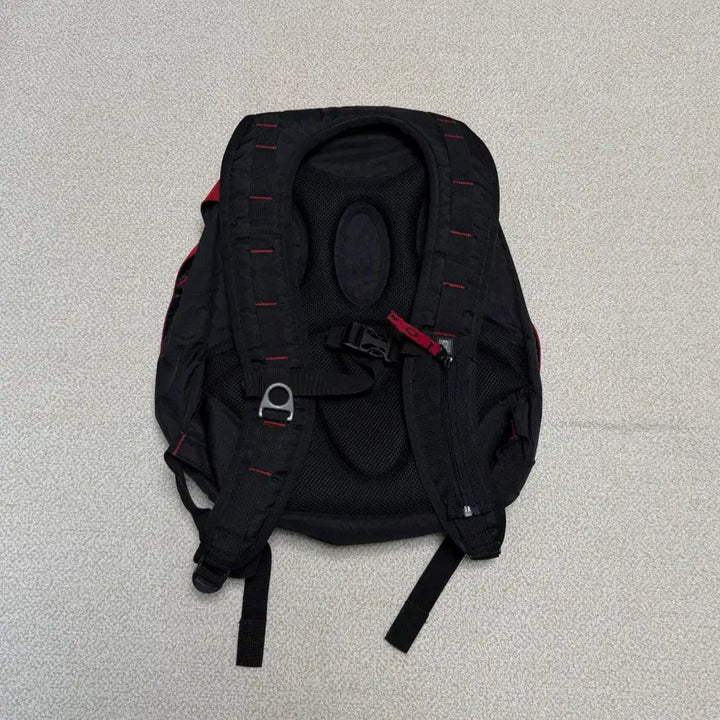 [BUNJANG] Oakley Backpack / 오클리 백팩