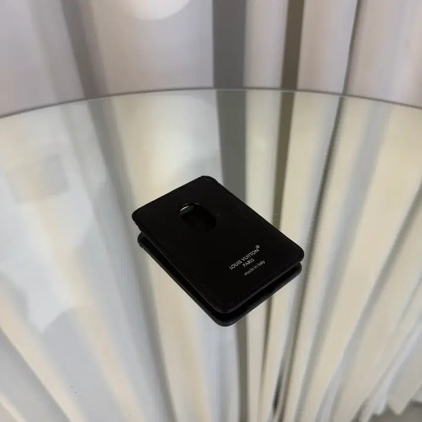 [BUNJANG] Louis Vuitton Eclipse Magsafe Card Holder / [정품] 루이비통 이클립스 맥세이프 카드지갑