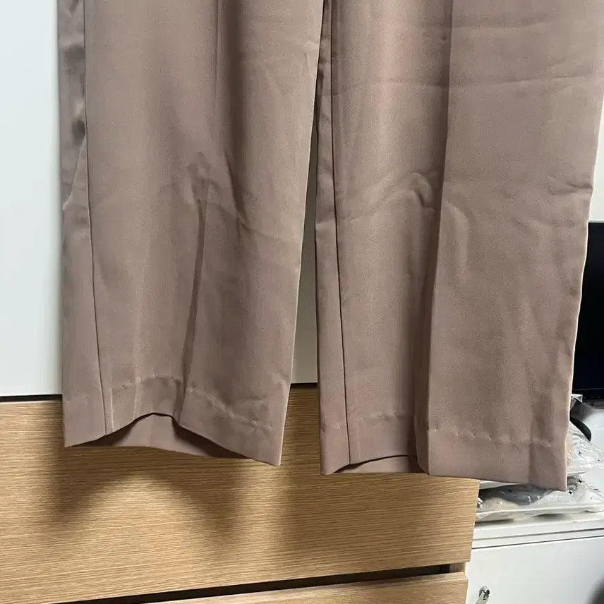 [BUNJANG] Tuck Wide-Leg Pants / 핀턱 와이드바지