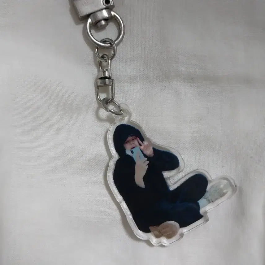 [BUNJANG] TXT Yeonjun Selfie Acrylic Keyring / 투바투 연준 셀카 아크릴 키링