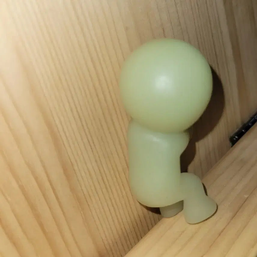 [BUNJANG] Smiski Series 1 Figure / 스미스키 시리즈 1 아무도 모르게! 피규어