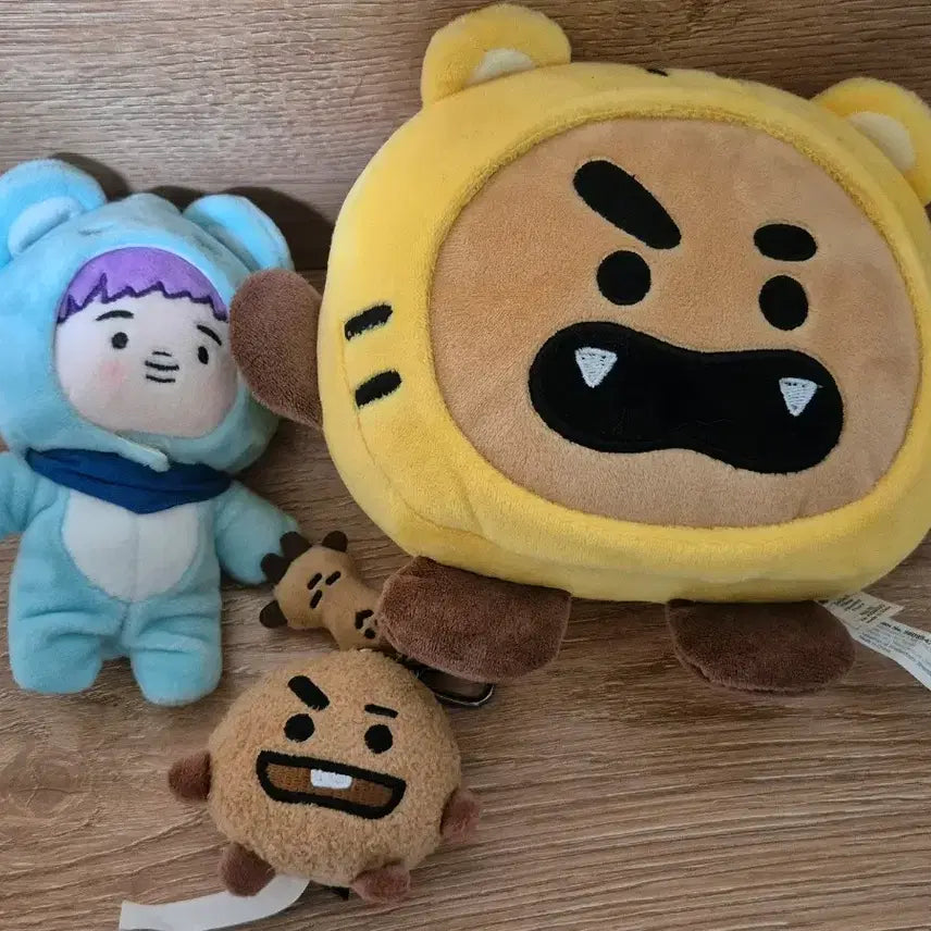[SOLD OUT] BT21 인형 팝니다.