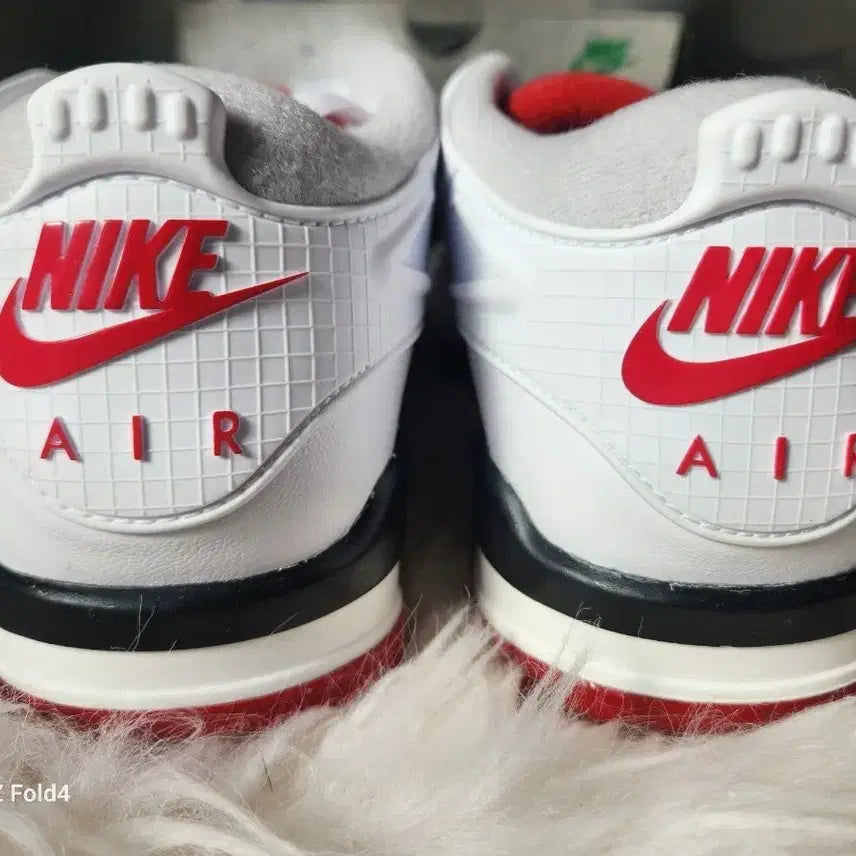 [BUNJANG] Nike Air Jordan 4 RM White Sneakers / (N)나이키 에어 조던 4 RM 화이트(250mm)새제품입니다.