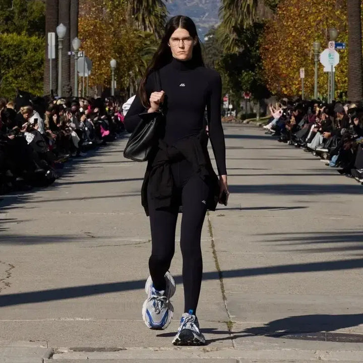 [BUNJANG] Balenciaga Activewear Turtleneck Top Black / [S] 발렌시아가 엑티브웨어 터틀넥 탑 블랙 (세컨스킨)