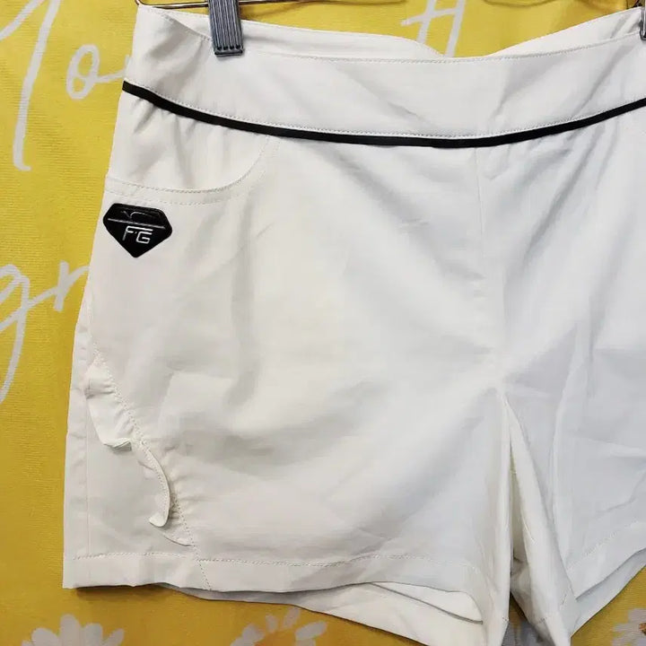 [BUNJANG] FANTOM White Shorts 29 / FANTOM 화이트 반바지 29